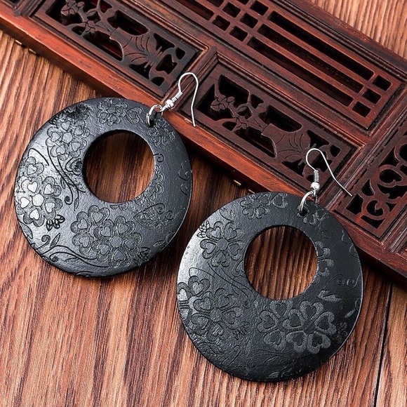 Any 2/$20! Large Black Engraved Balsa Wood Circular Boho Drop Earrings - Picture 2 of 7